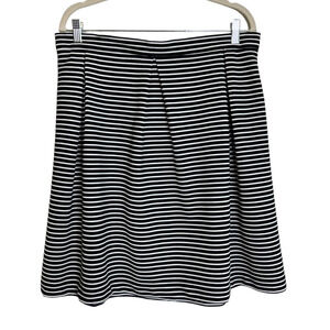 Cynthia Rowley Womens Knit Skirt Large Black White Horizontal Striped Pleated